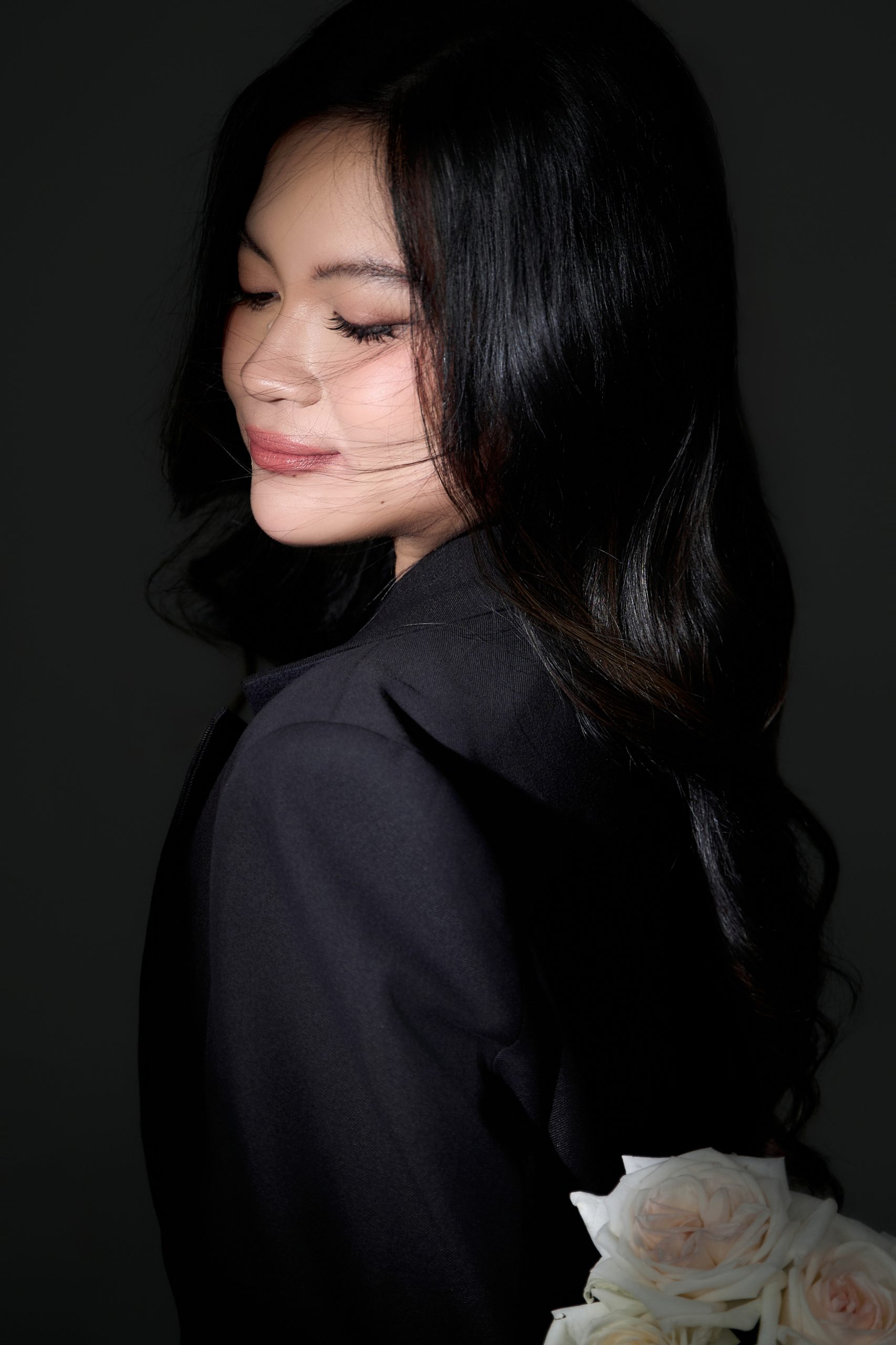 Ngưng chờ được công nhận để bắt đầu tỏa sáng | Nhà văn Gari Nguyễn | Chúng ta rực rỡ từ những vụn vỡ – Thương hiệu Sống